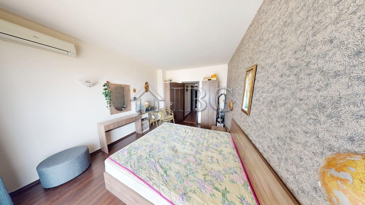 Two-Story Maisonette in Imperial Heights Complex, Kosharitsa — photo 17 of 25