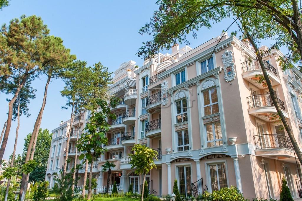 Spacious 2-Bedroom Apartment in Venera Palace, Sunny Beach — photo 20 of 25