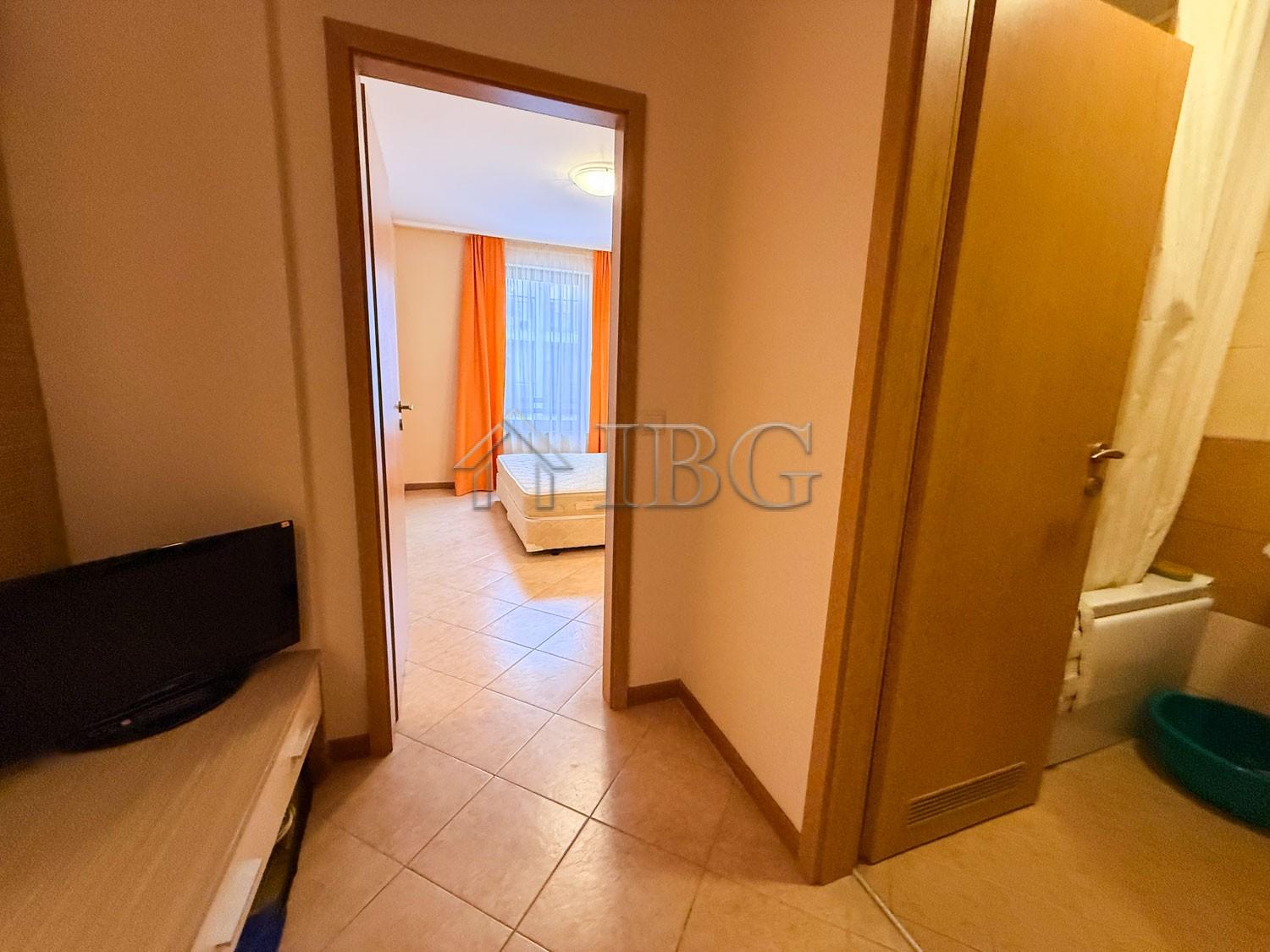 Apartment with One Bedroom Royal Sun, Sunny Beach — photo 14 of 25