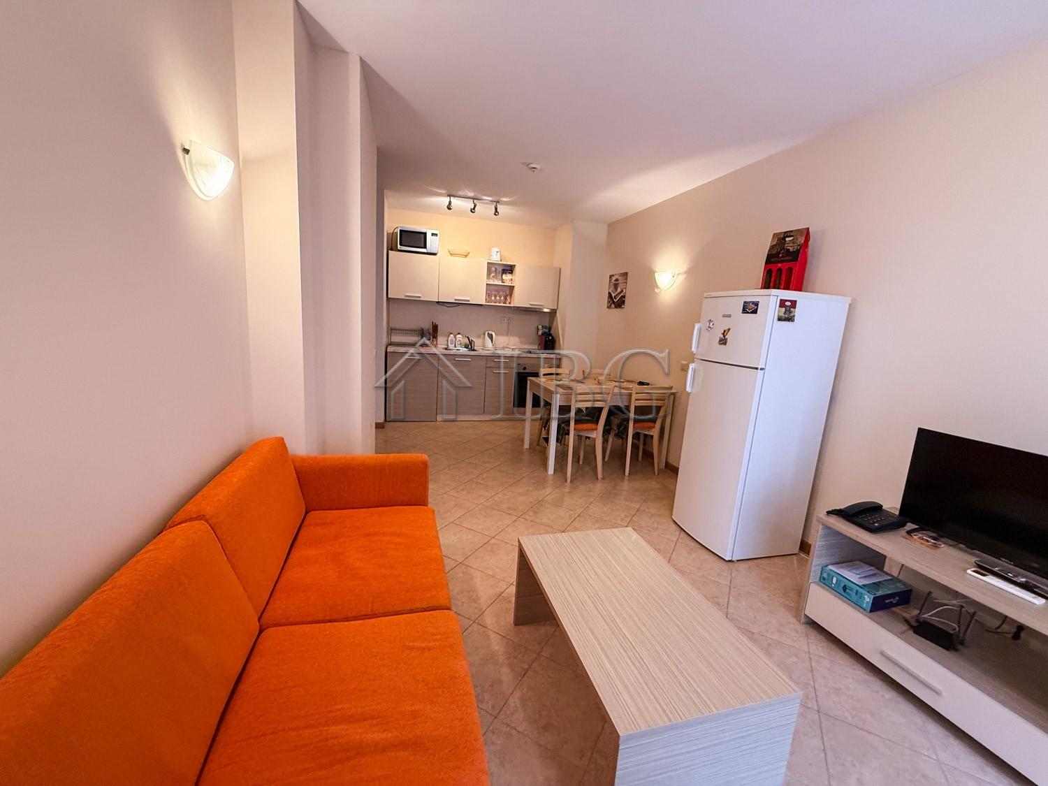 Apartment with One Bedroom Royal Sun, Sunny Beach — photo 8 of 25