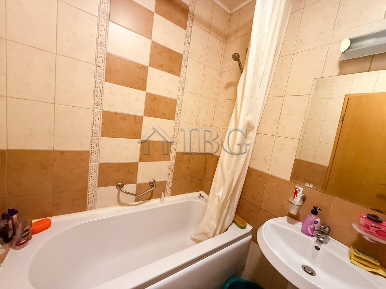 Apartment with One Bedroom Royal Sun, Sunny Beach — photo 19 of 25