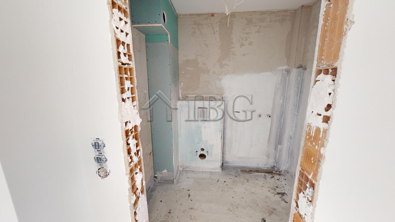 2-Bedroom Apartment with Sea View in Villa Metara, Ravda — photo 24 of 25