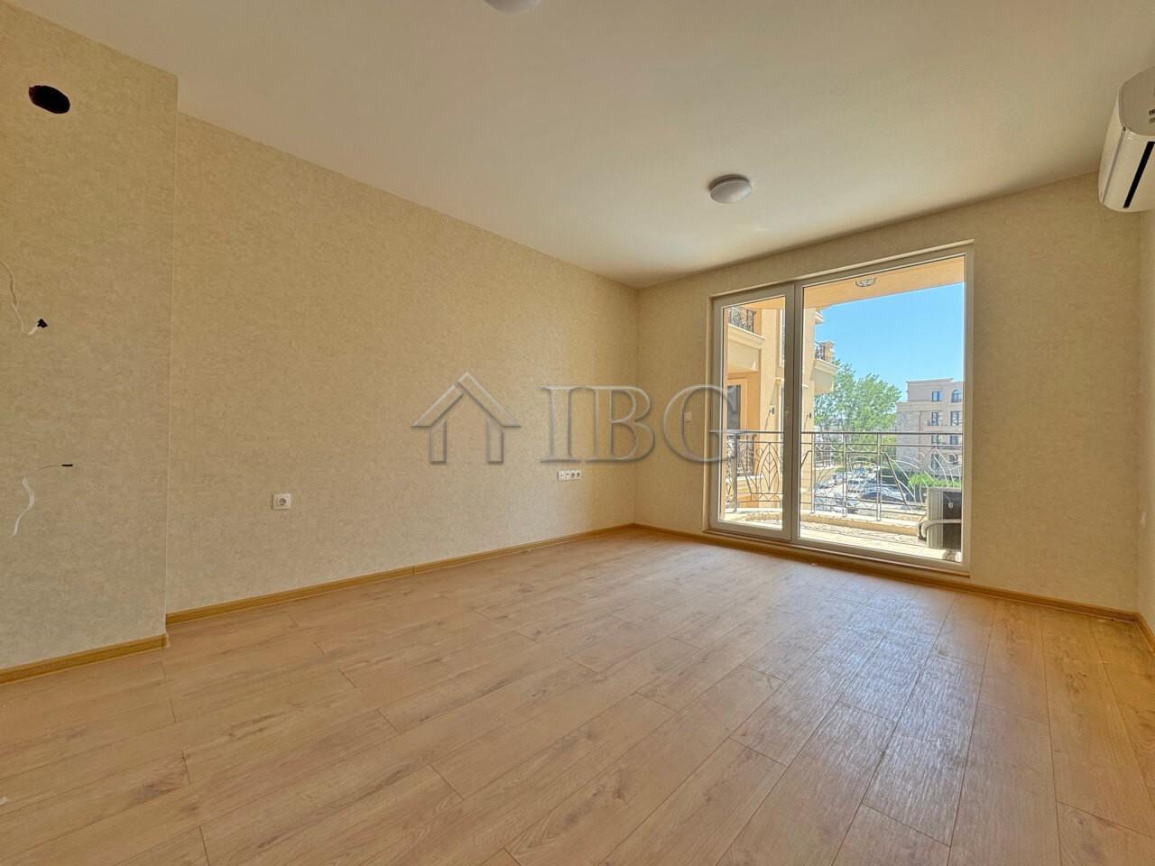 Bright & Spacious 1-Bedroom Apartment with Pool View - Aphrodite Green, Sunny Beach — photo 9 of 12