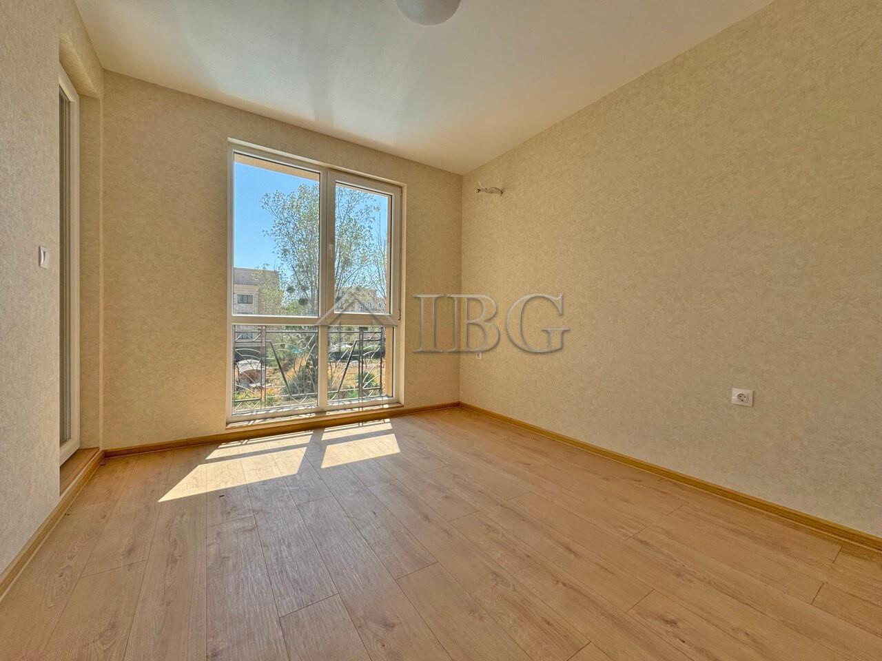 Bright & Spacious 1-Bedroom Apartment with Pool View - Aphrodite Green, Sunny Beach — photo 12 of 12