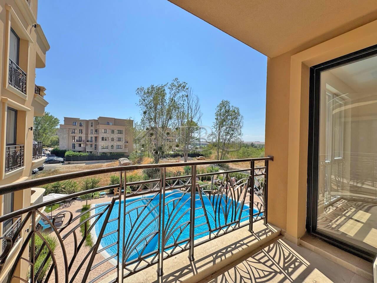 Bright & Spacious 1-Bedroom Apartment with Pool View - Aphrodite Green, Sunny Beach — photo 4