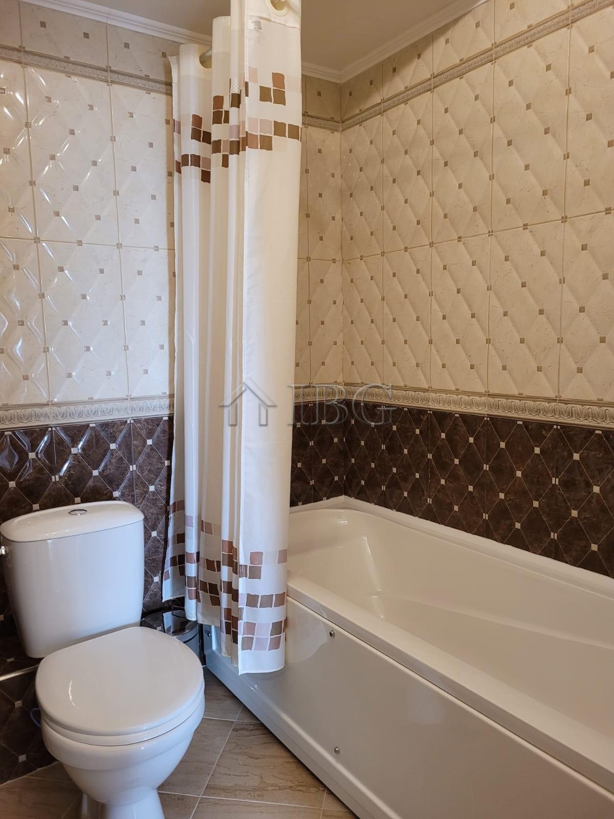 Luxurious Three-Level Maisonette with Sea Views in Arthur Complex, Sveti Vlas — photo 19 of 20