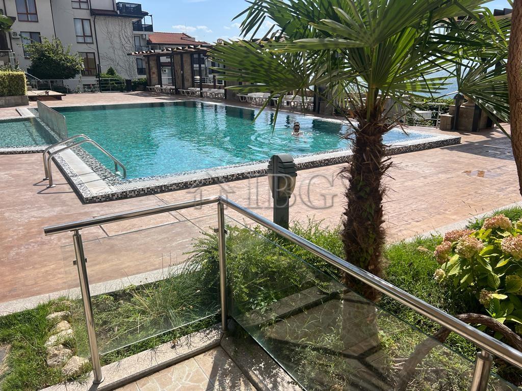Luxurious Two-Bedroom Apartment with Stunning Sea View in Dolce Vita 2, Sveti Vlas — photo 8 of 14