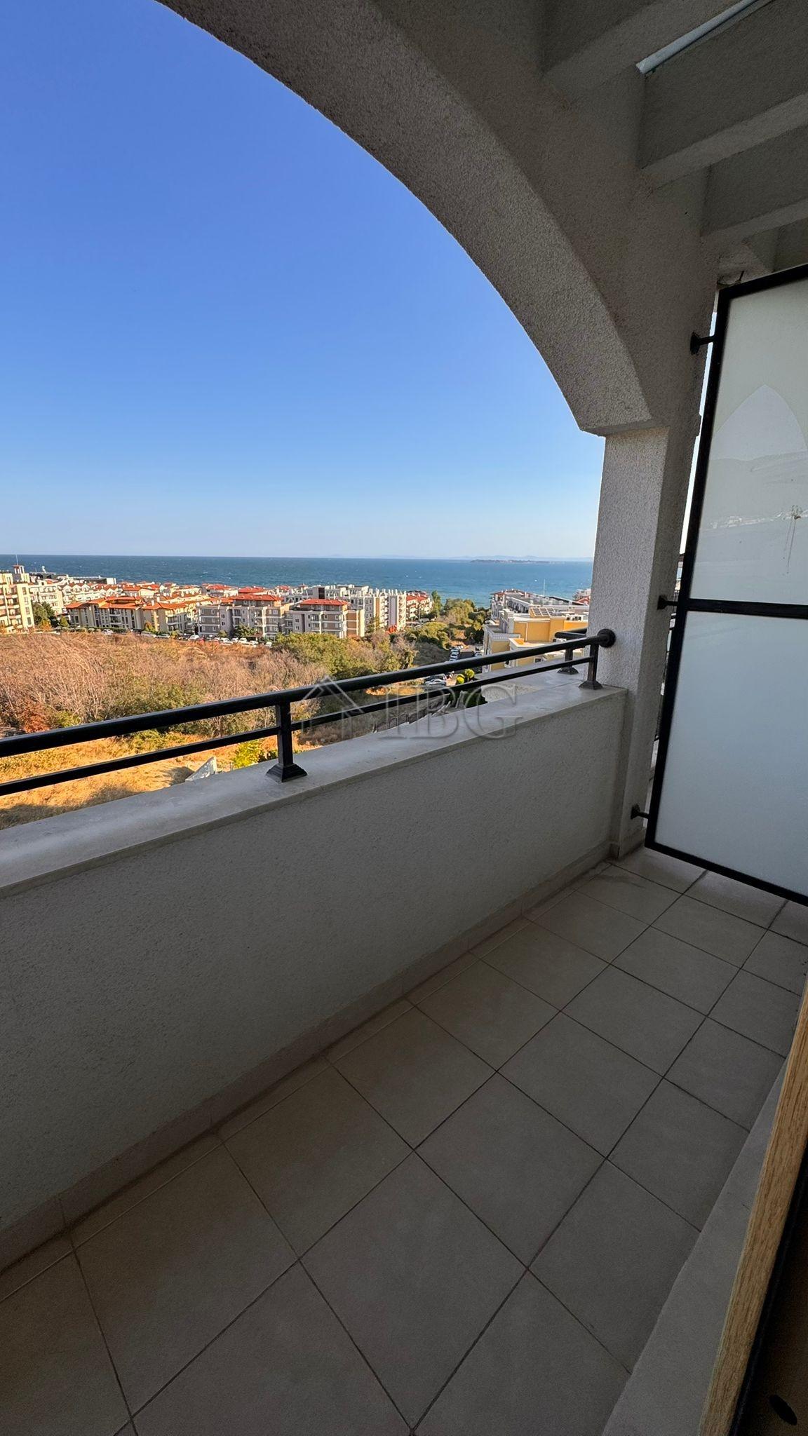Two-Bedroom Apartment with Sea & Mountain View in Villa Florence, Sveti Vlas — photo 4