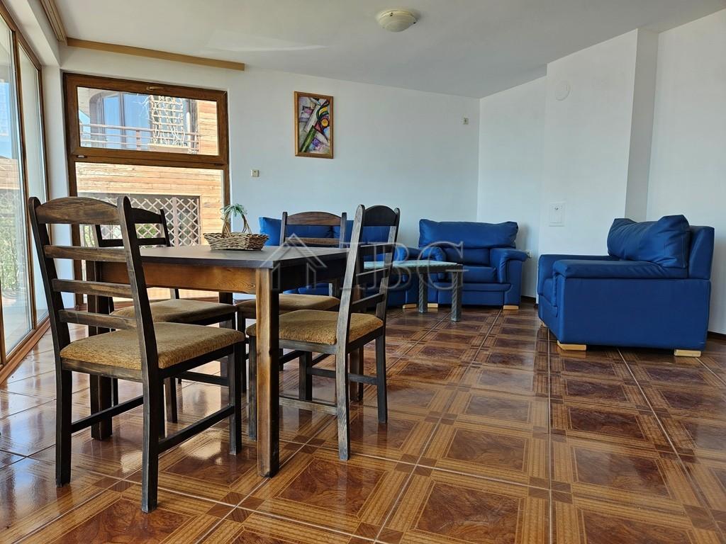 2-Bedroom Apartment with Sea View, Rusalka District, Sveti Vlas — photo 13 of 20