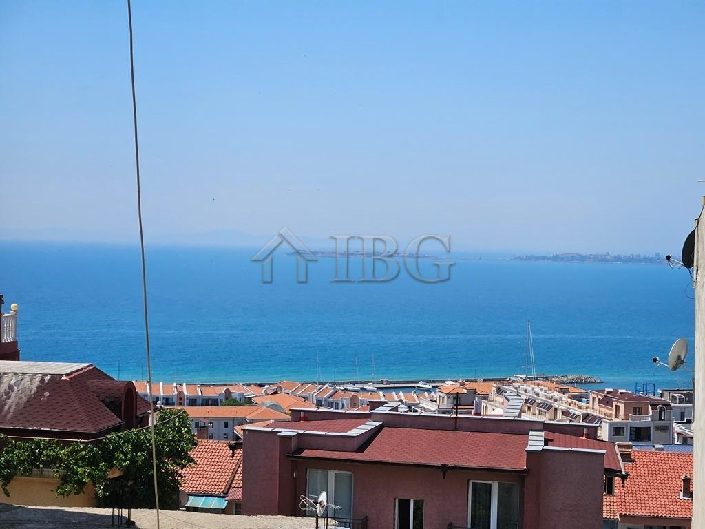 2-Bedroom Apartment with Sea View, Rusalka District, Sveti Vlas — photo 5 of 20
