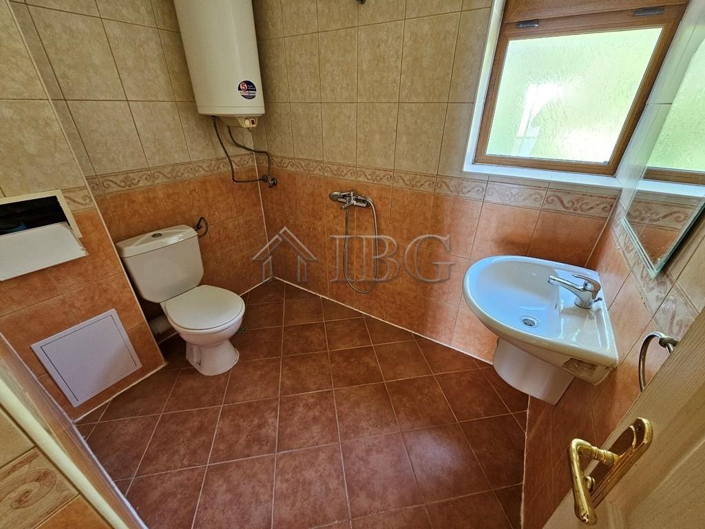 2-Bedroom Apartment with Sea View, Rusalka District, Sveti Vlas — photo 15 of 20