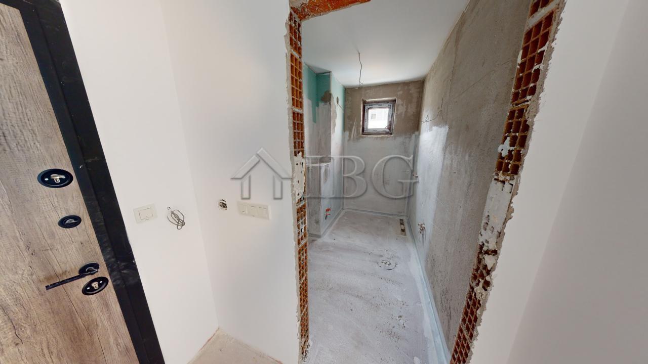 1-Bedroom Apartment with Sea View in Villa Metara, Ravda — photo 21 of 25