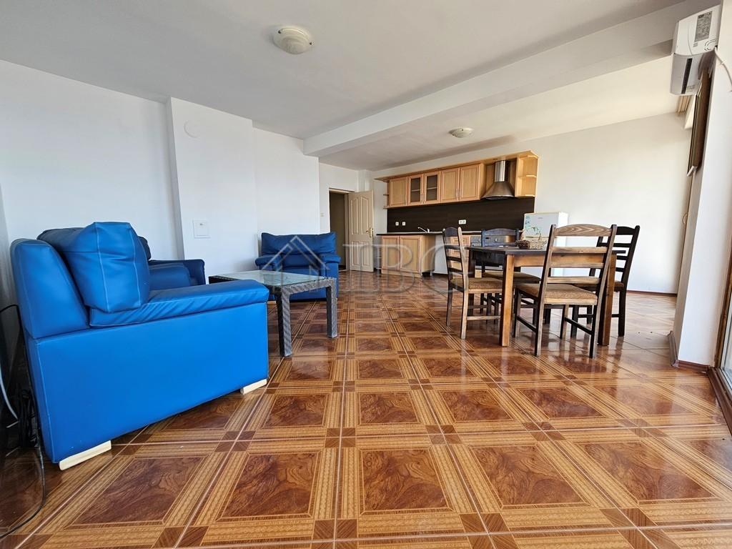 2-Bedroom Apartment with Sea View, Rusalka District, Sveti Vlas — photo 12 of 20
