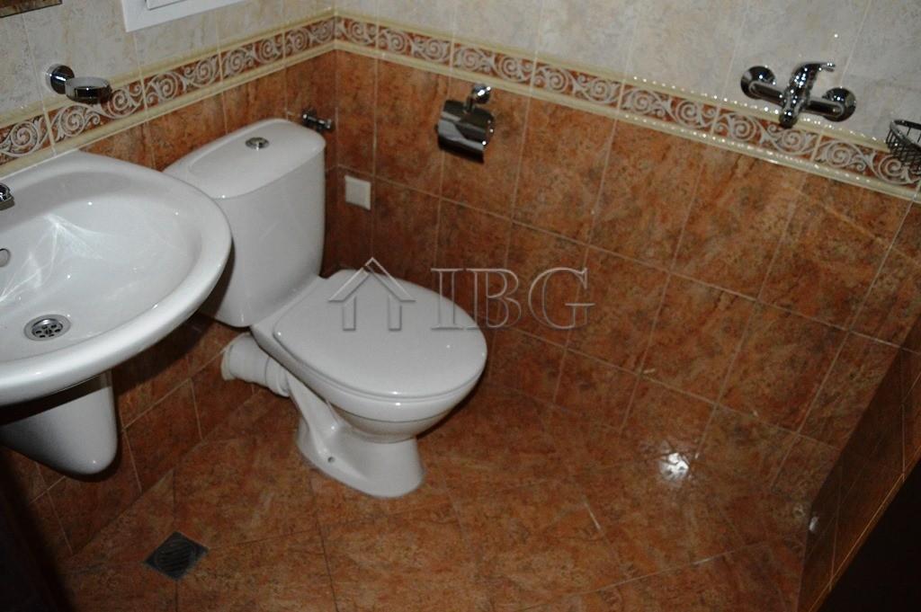2-Bedroom Apartment in Sunset Resort, Pomorie — photo 22 of 25