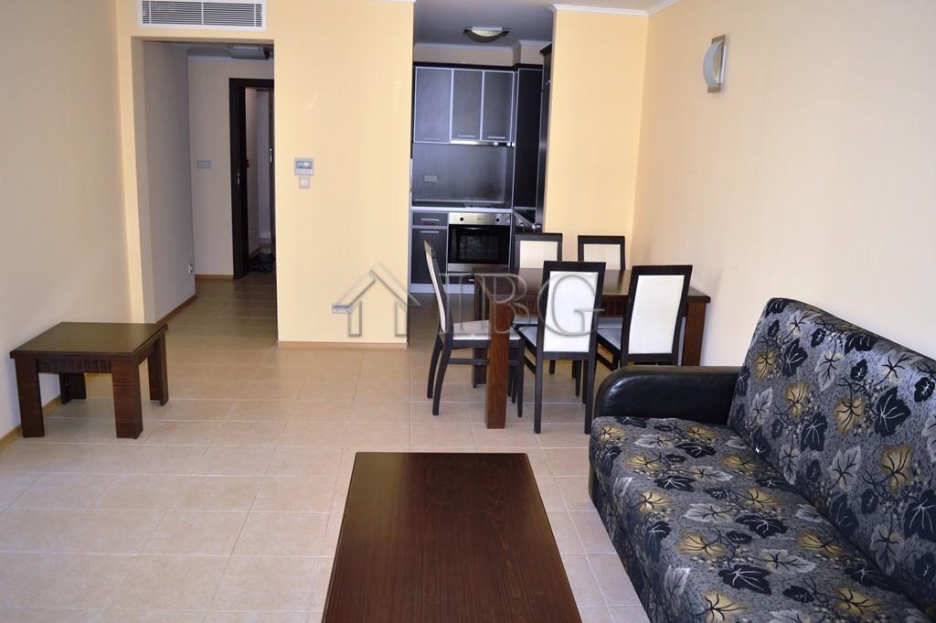 2-Bedroom Apartment in Sunset Resort, Pomorie — photo 2