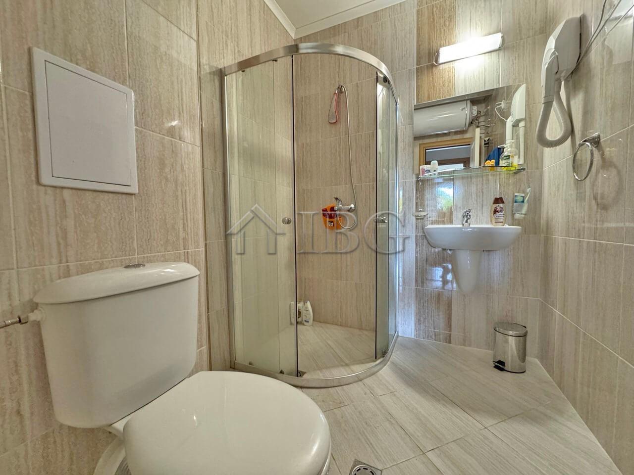 2-Bedroom Apartment with Direct Pool Access - Messembria Resort, Sunny Beach — photo 11 of 13