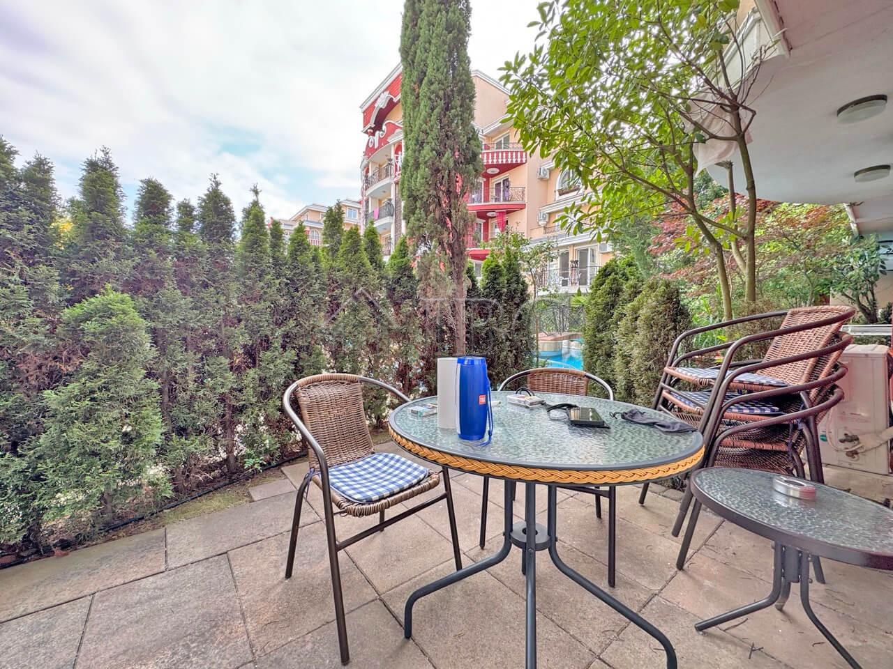 2-Bedroom Apartment with Direct Pool Access - Messembria Resort, Sunny Beach — main photo