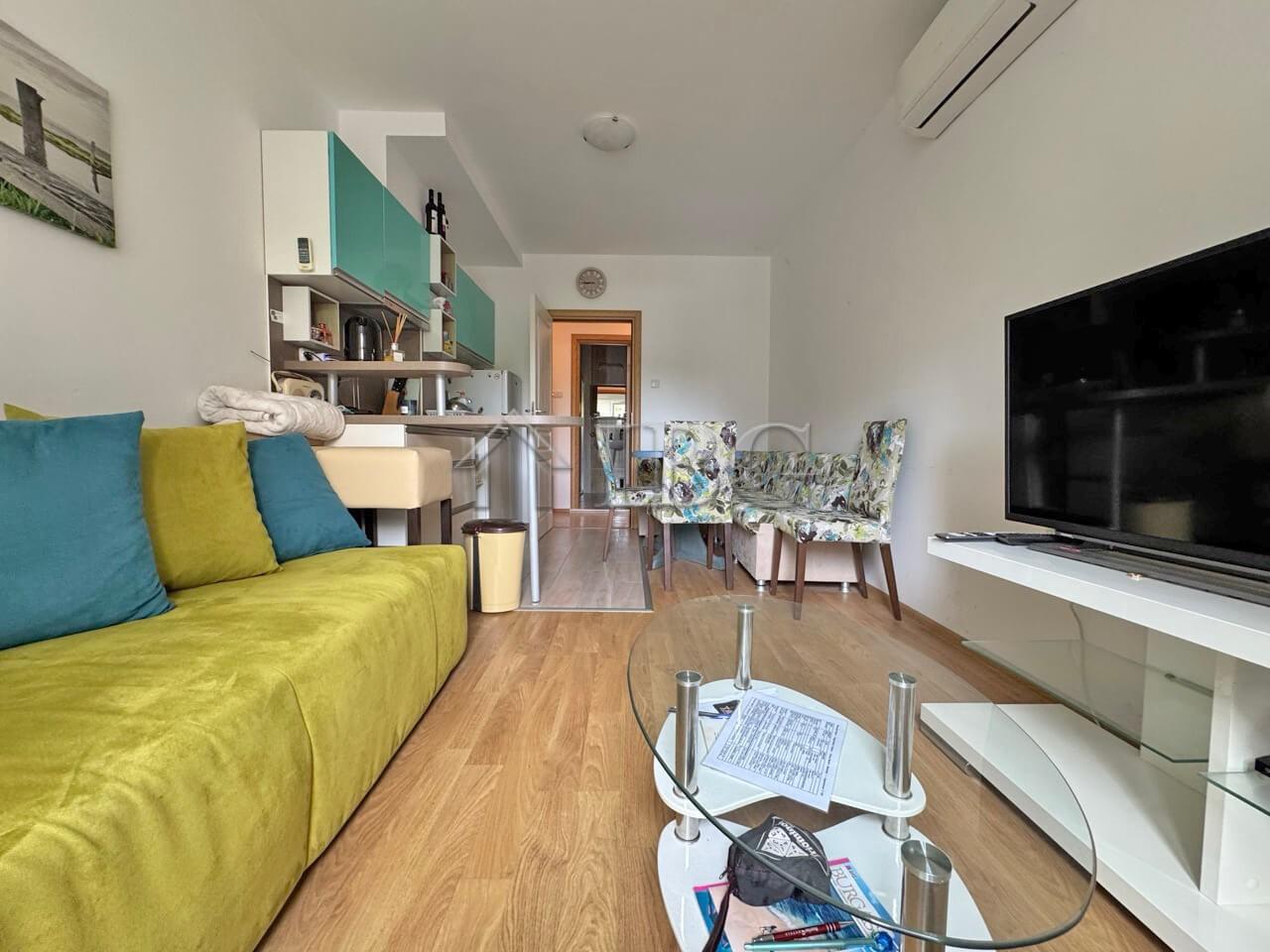 2-Bedroom Apartment with Direct Pool Access - Messembria Resort, Sunny Beach — photo 3