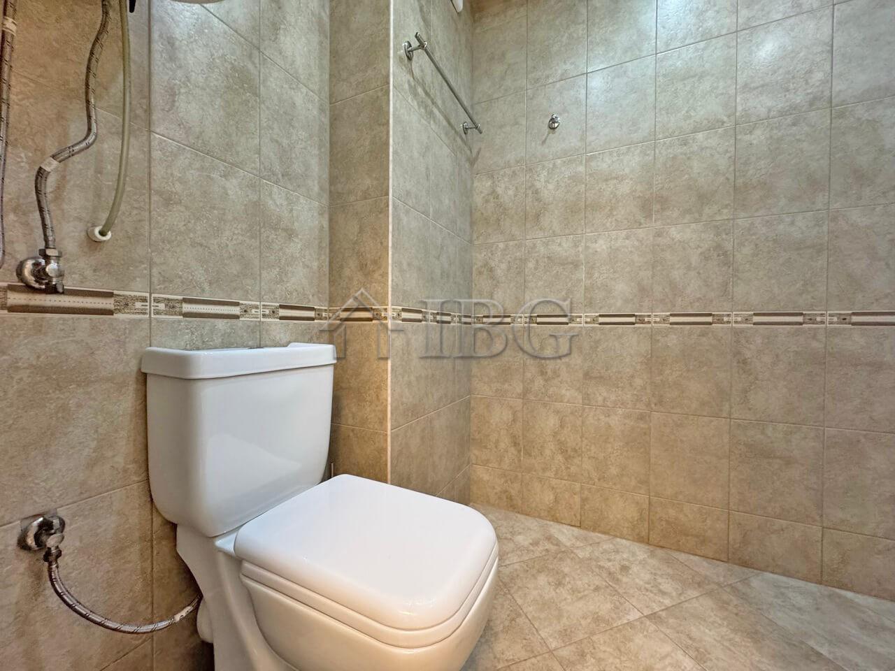 Studio for sale in Panorama Bay 2, Sveti Vlas, 200 m from the sea — photo 14 of 25