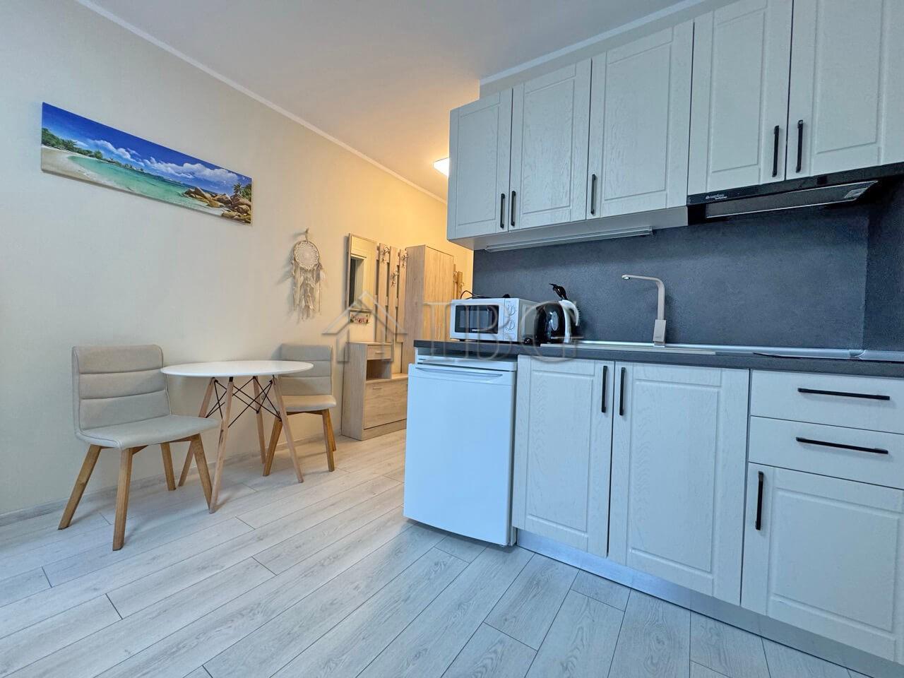 Studio for sale in Panorama Bay 2, Sveti Vlas, 200 m from the sea — photo 11 of 25