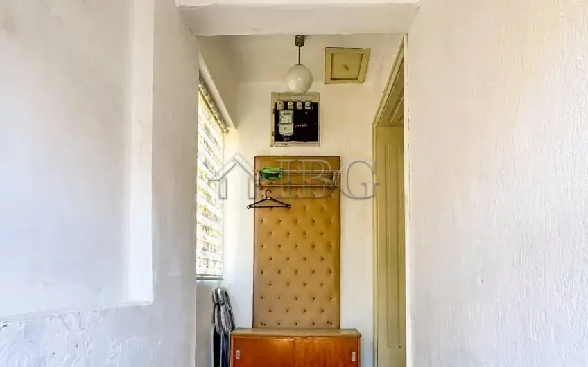 Two-Story House with Land in the Center of Sredets, Burgas Region — photo 17 of 23