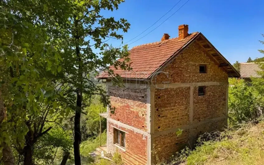 Three-Story House with Land in the Village of Kitka, Burgas Region — photo 12 of 13