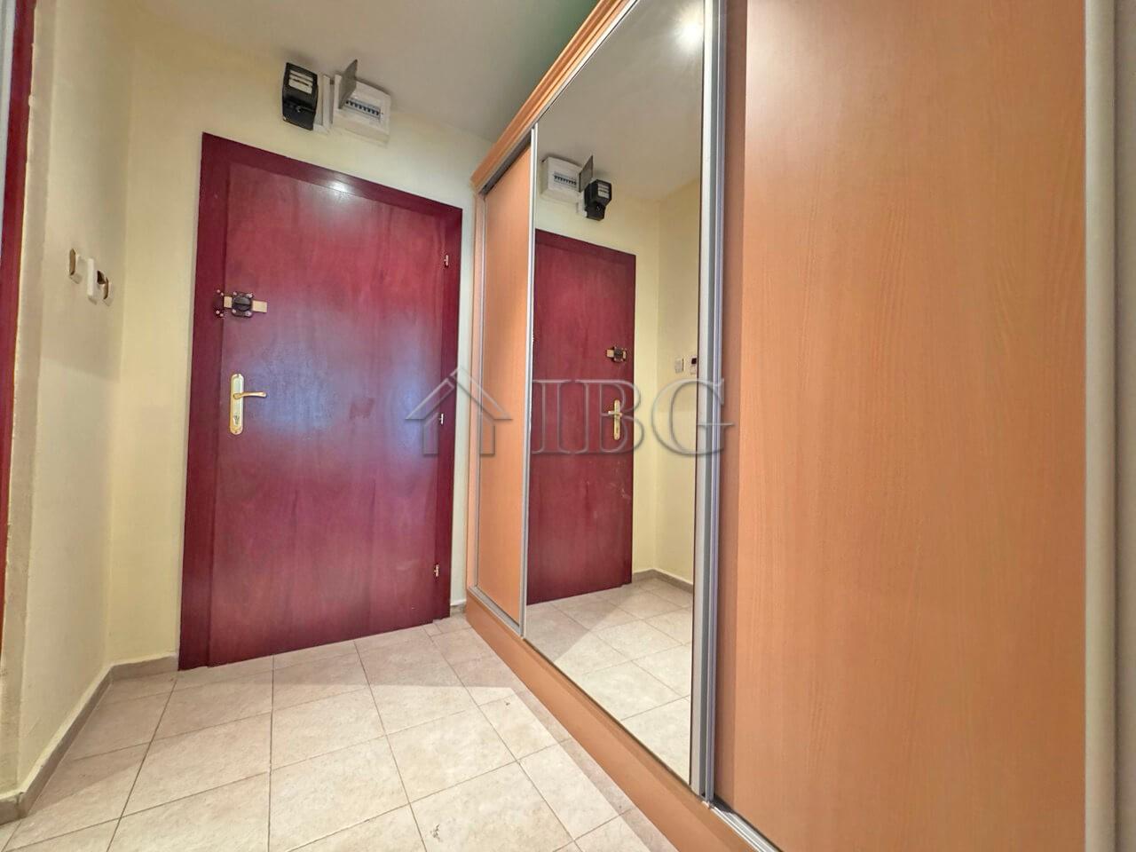 Big Studio with Balcony in Planet Hotel Residential Complex - 2nd line to the Sea, Sunny Beach — photo 15 of 21