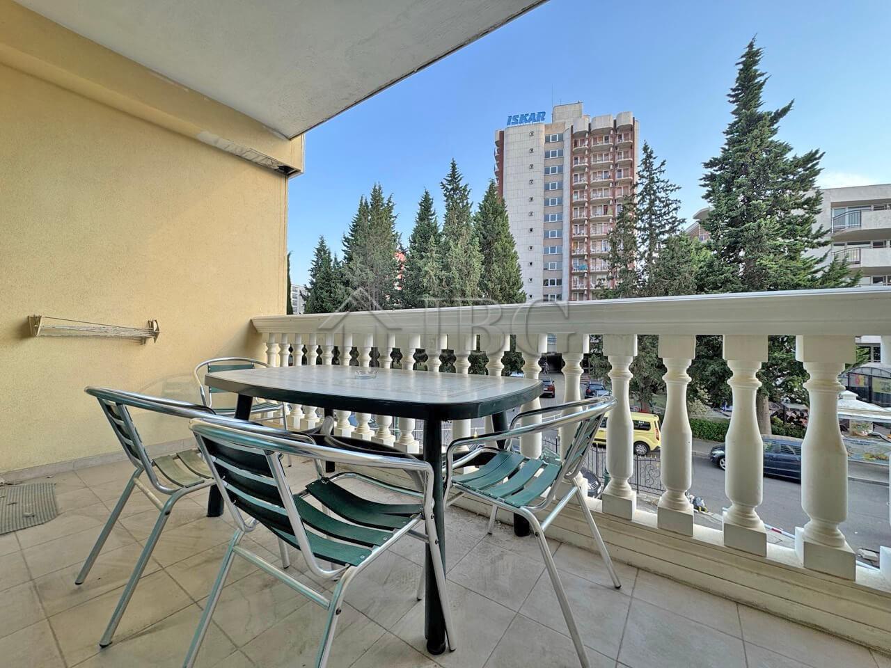 Big Studio with Balcony in Planet Hotel Residential Complex - 2nd line to the Sea, Sunny Beach — photo 7 of 21