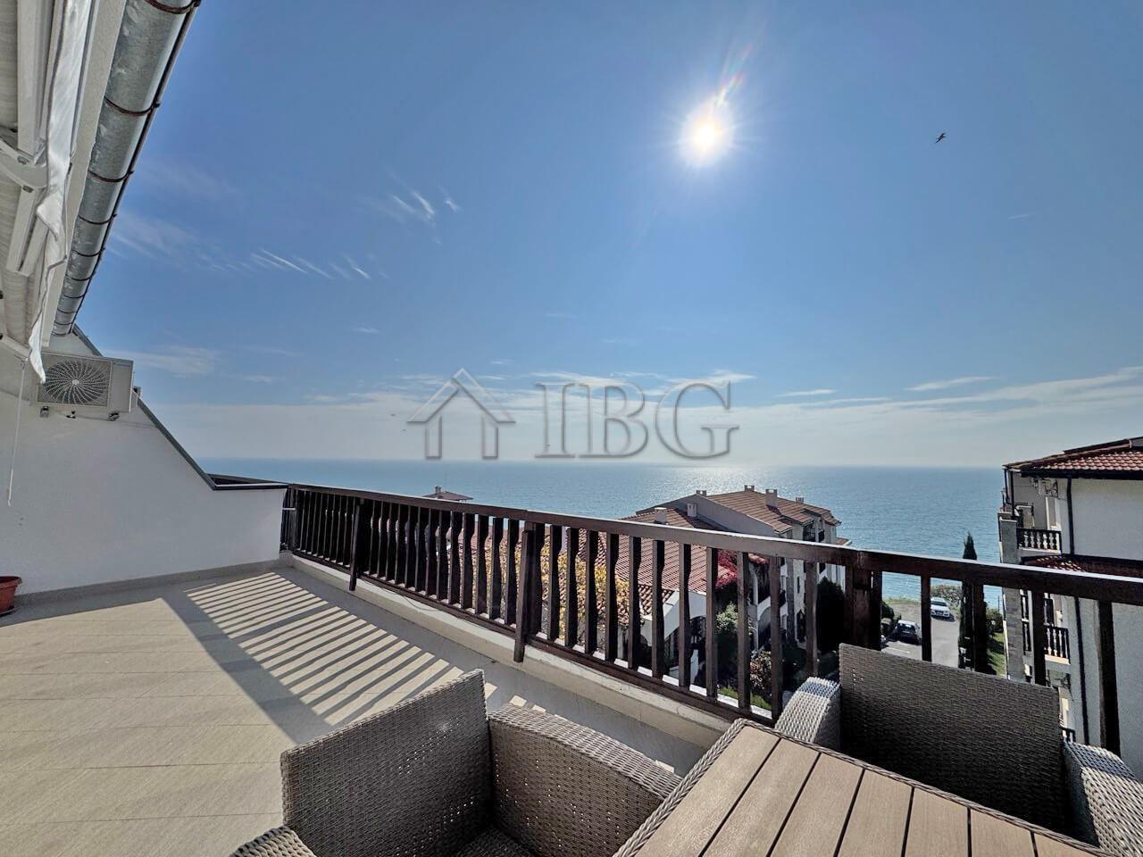 Super Sea View! 2-Bedroom Apartment with Large Balcony Sun Coast, Sveti Vlas — photo 2