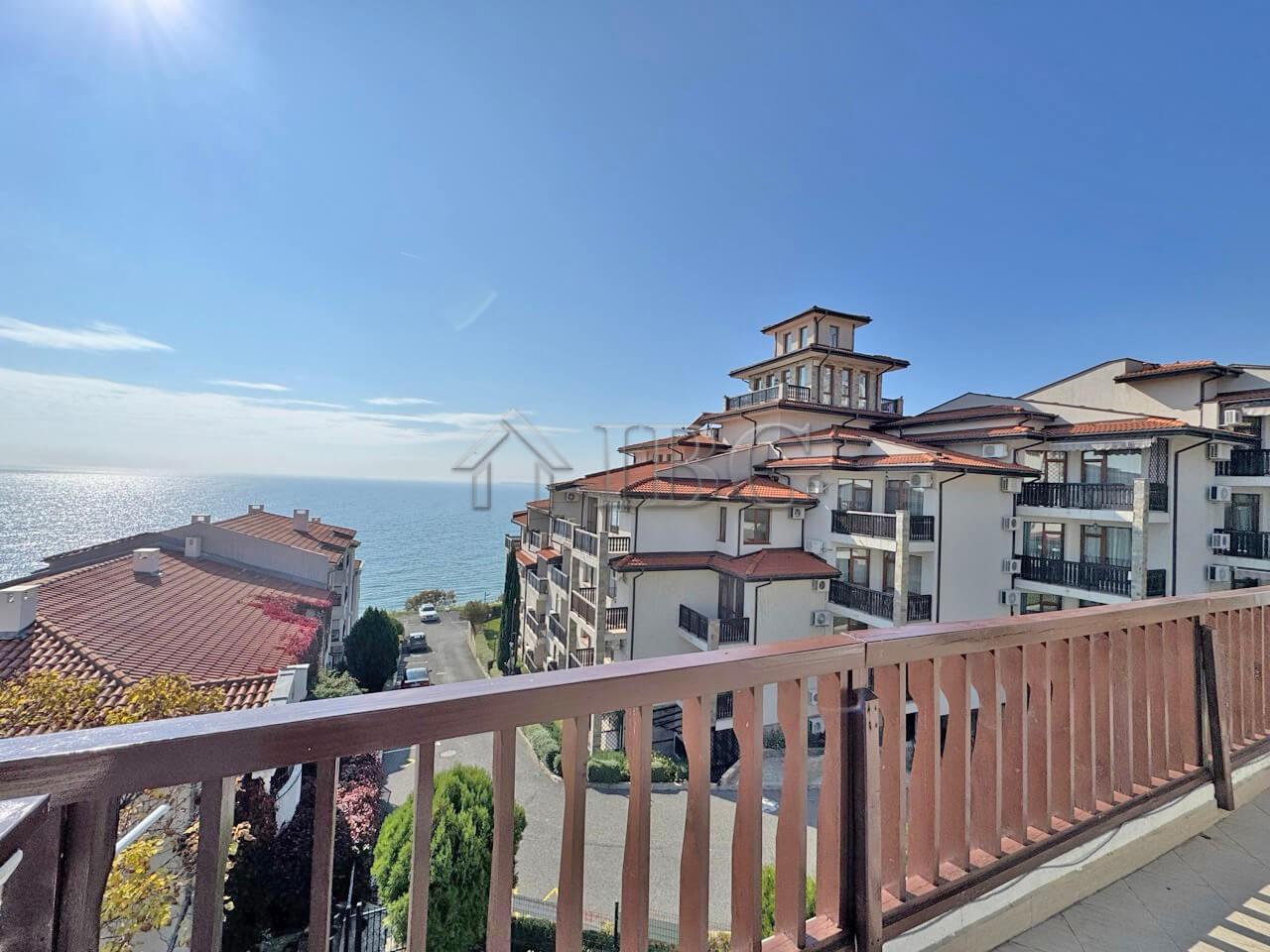 Super Sea View! 2-Bedroom Apartment with Large Balcony Sun Coast, Sveti Vlas — photo 17 of 17
