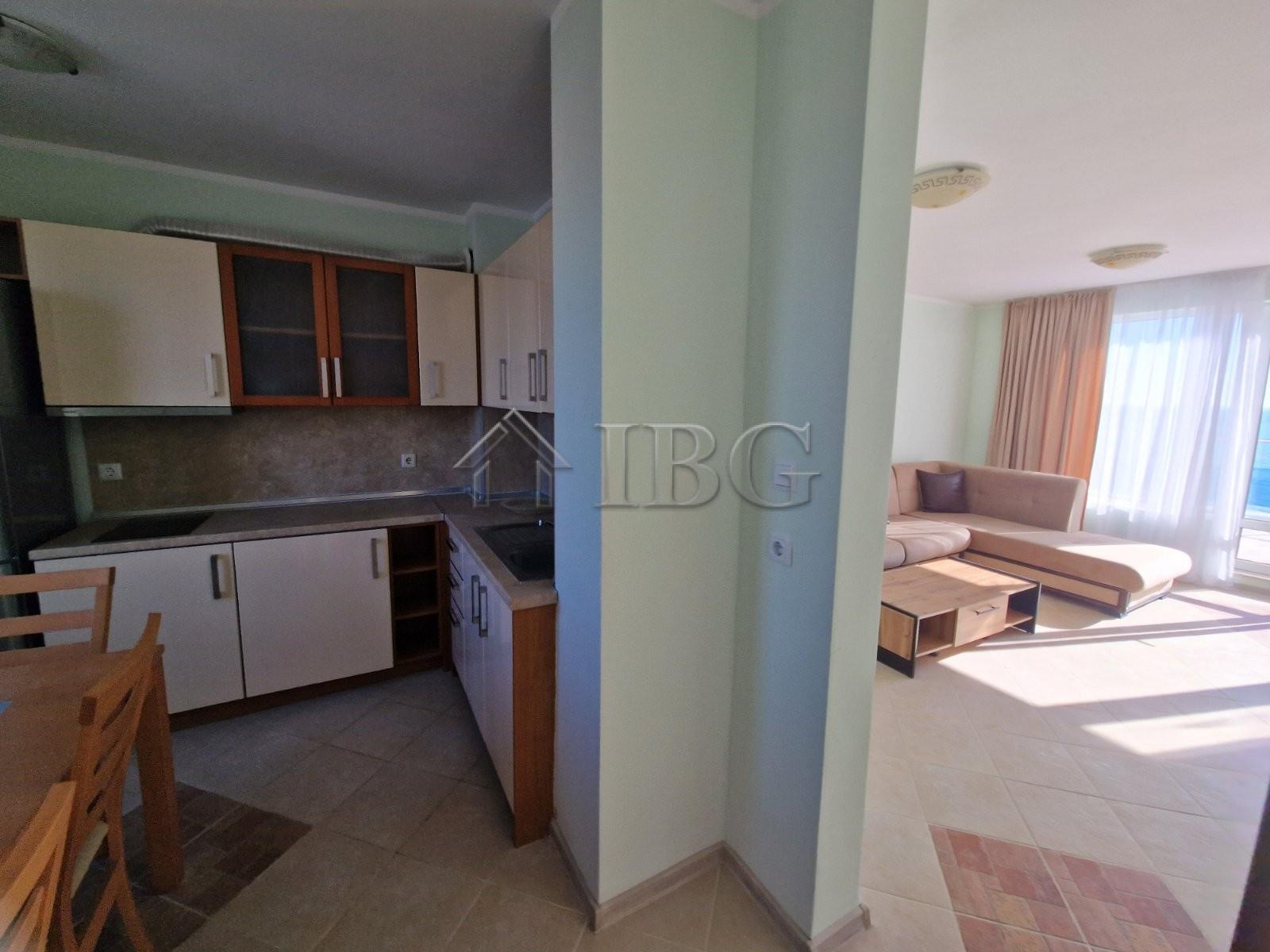 3-Bedroom Penthouse in Oasis Complex, Ravda — First Line to the Sea — photo 3