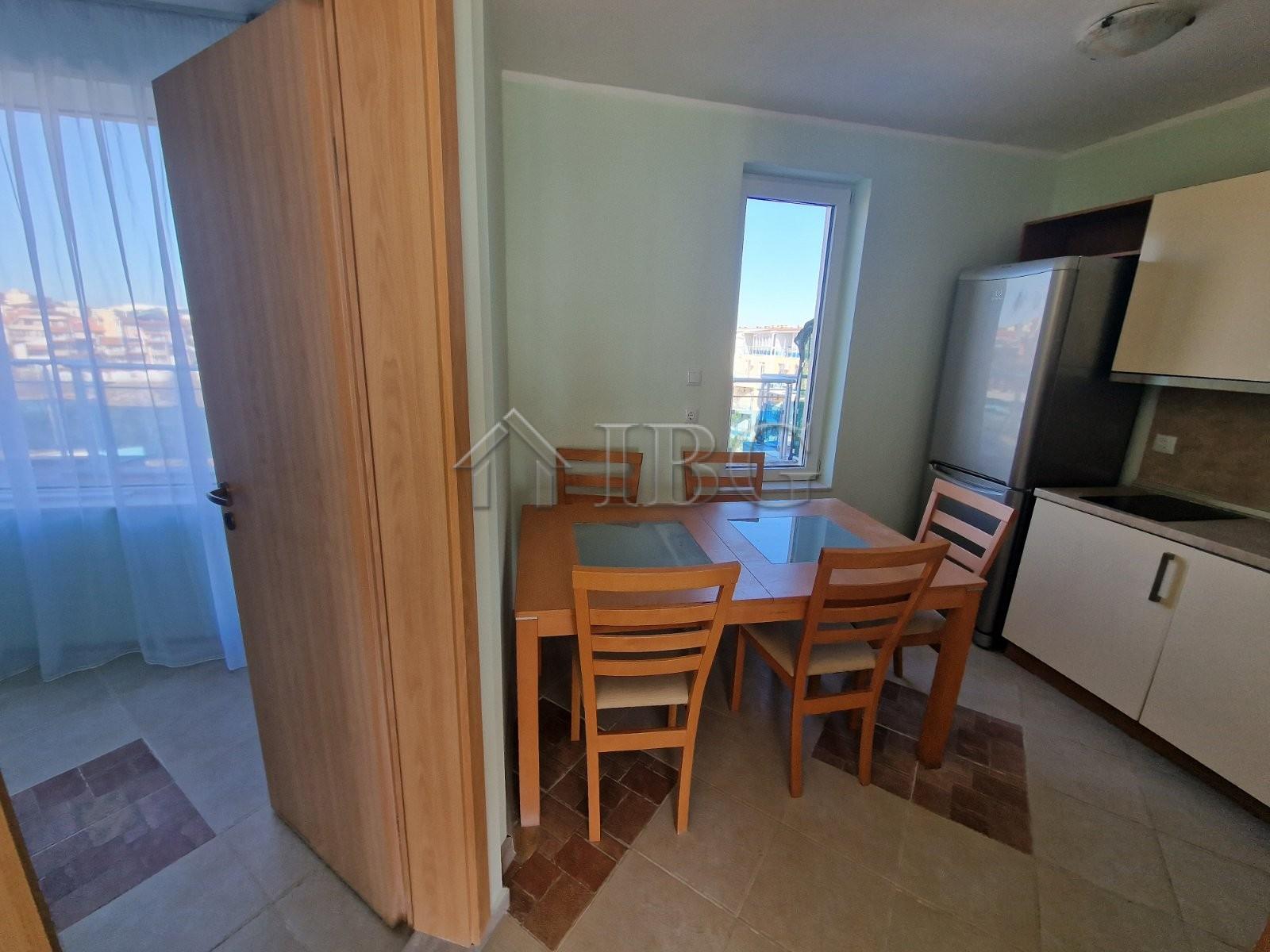 3-Bedroom Penthouse in Oasis Complex, Ravda — First Line to the Sea — photo 15 of 25