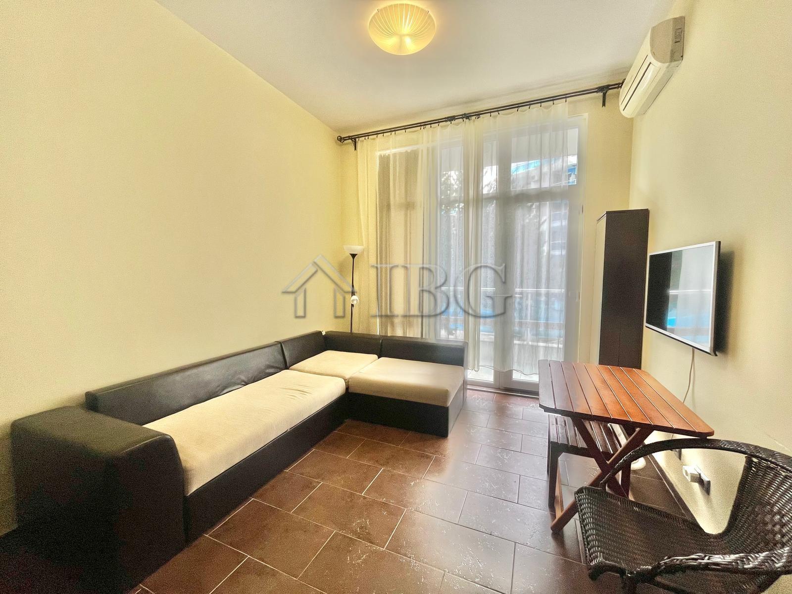 Studio Apartment with Pool View in Odyssey, Nessebar — photo 3