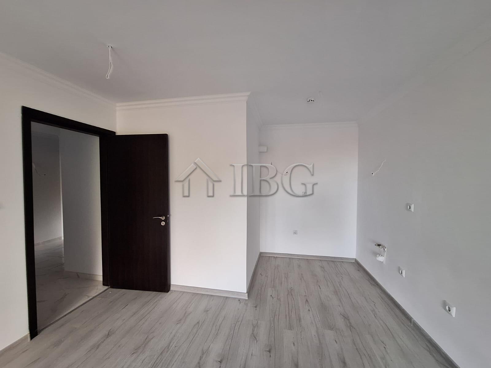 2-Bedroom Apartment with Forest & Partial Sea View in Etara 4 Sveti Vlas — photo 8 of 25