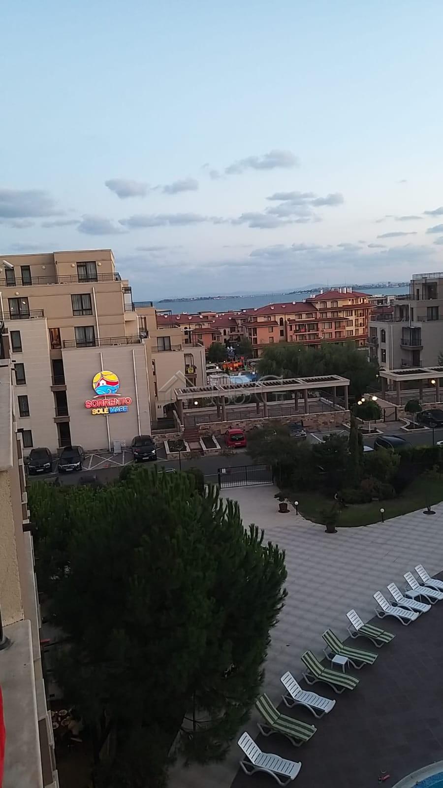 One-Bedroom Apartment with Sea and Pool Views in Luxor, Sveti Vlas — photo 2