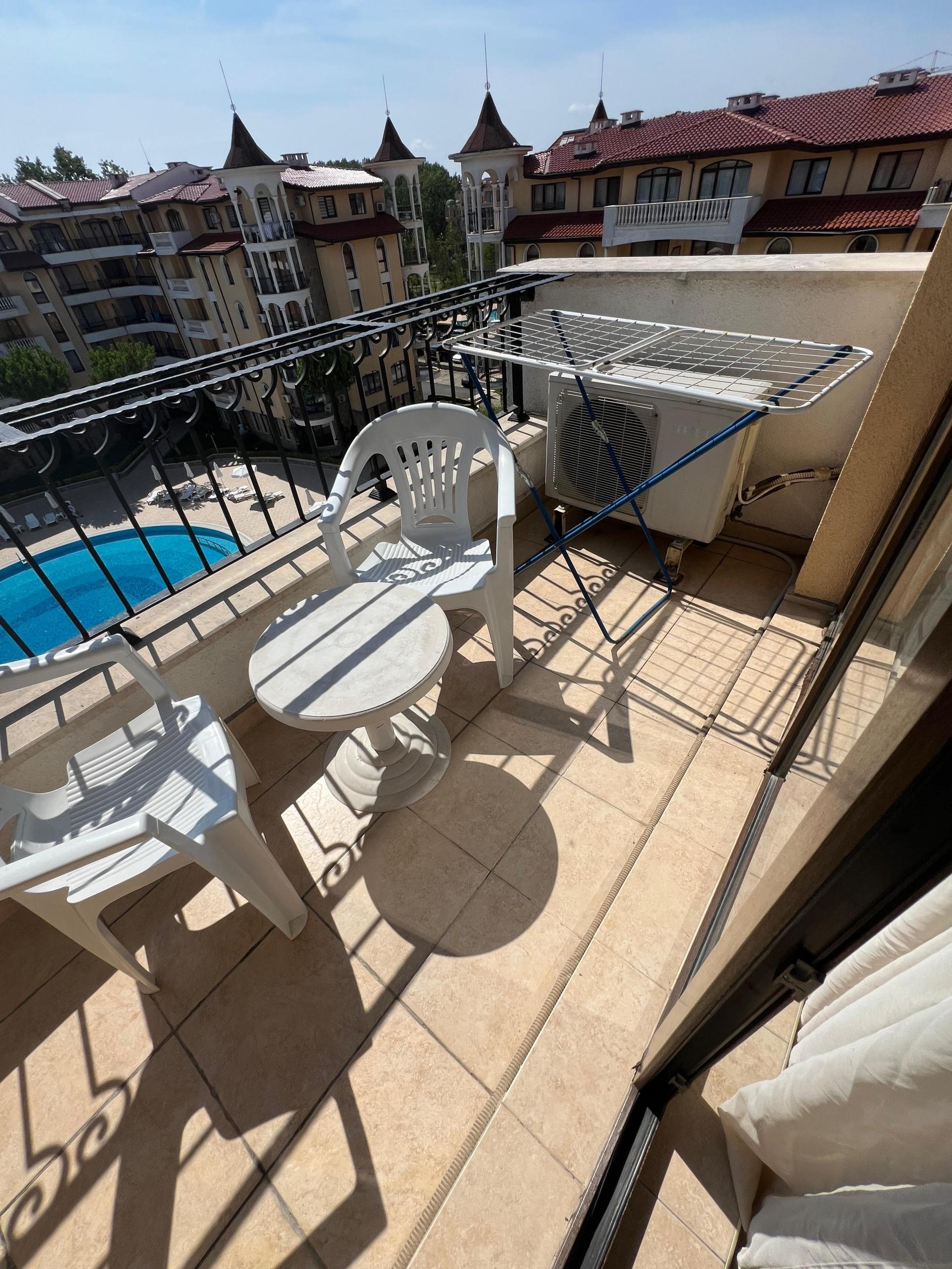 Apartment with One Bedroom and Pool View Royal Sun, Sunny Beach — photo 5