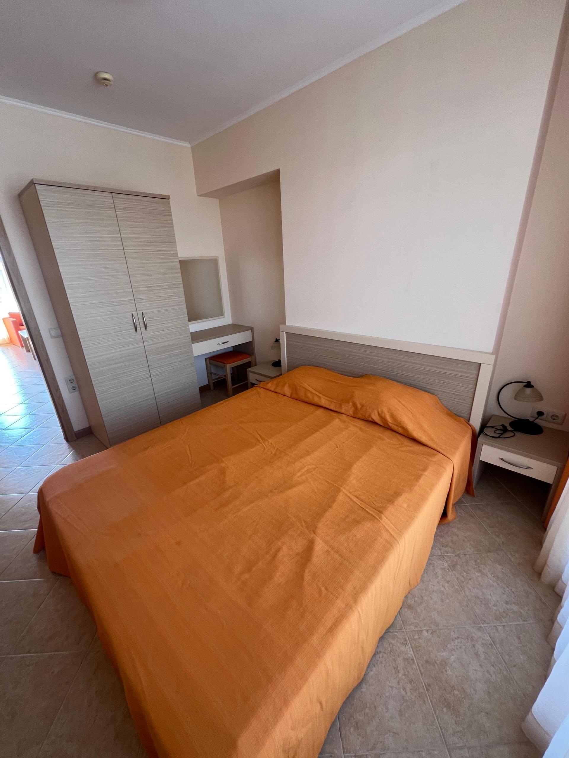 Apartment with One Bedroom and Pool View Royal Sun, Sunny Beach — photo 15 of 15