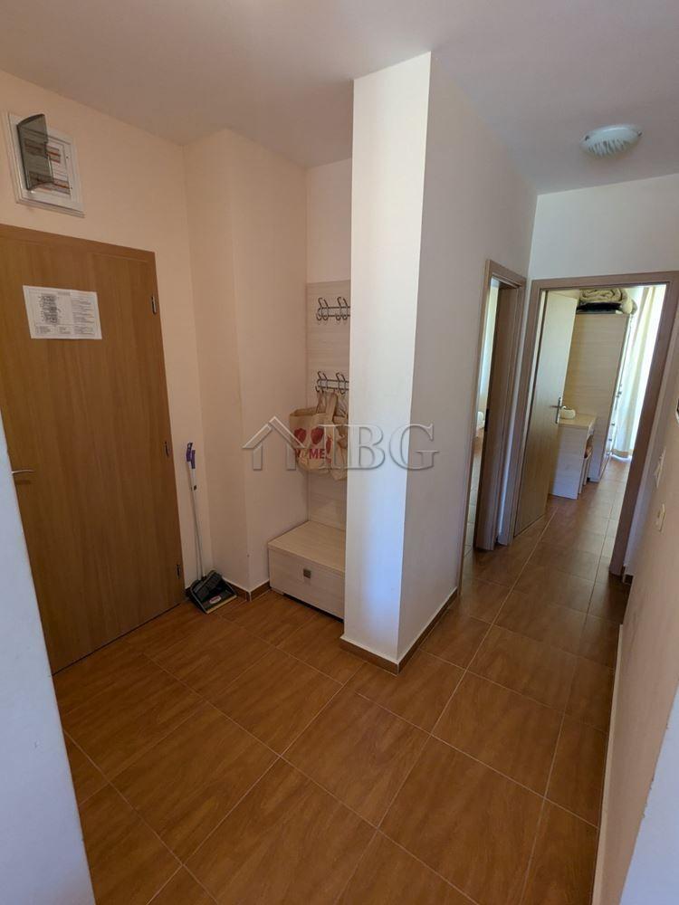 Two-Bedroom Apartment with Pool View in Panorama Dreams, Sveti Vlas — photo 13 of 14