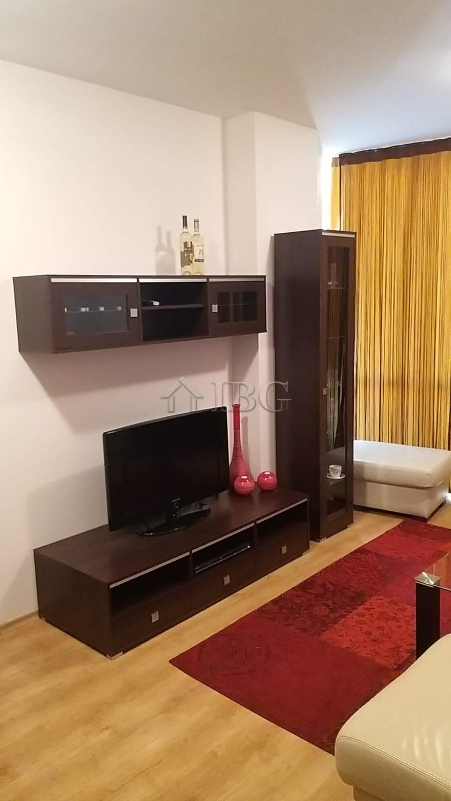One-Bedroom Apartment with Sea and Pool Views in Luxor, Sveti Vlas — photo 5 of 12