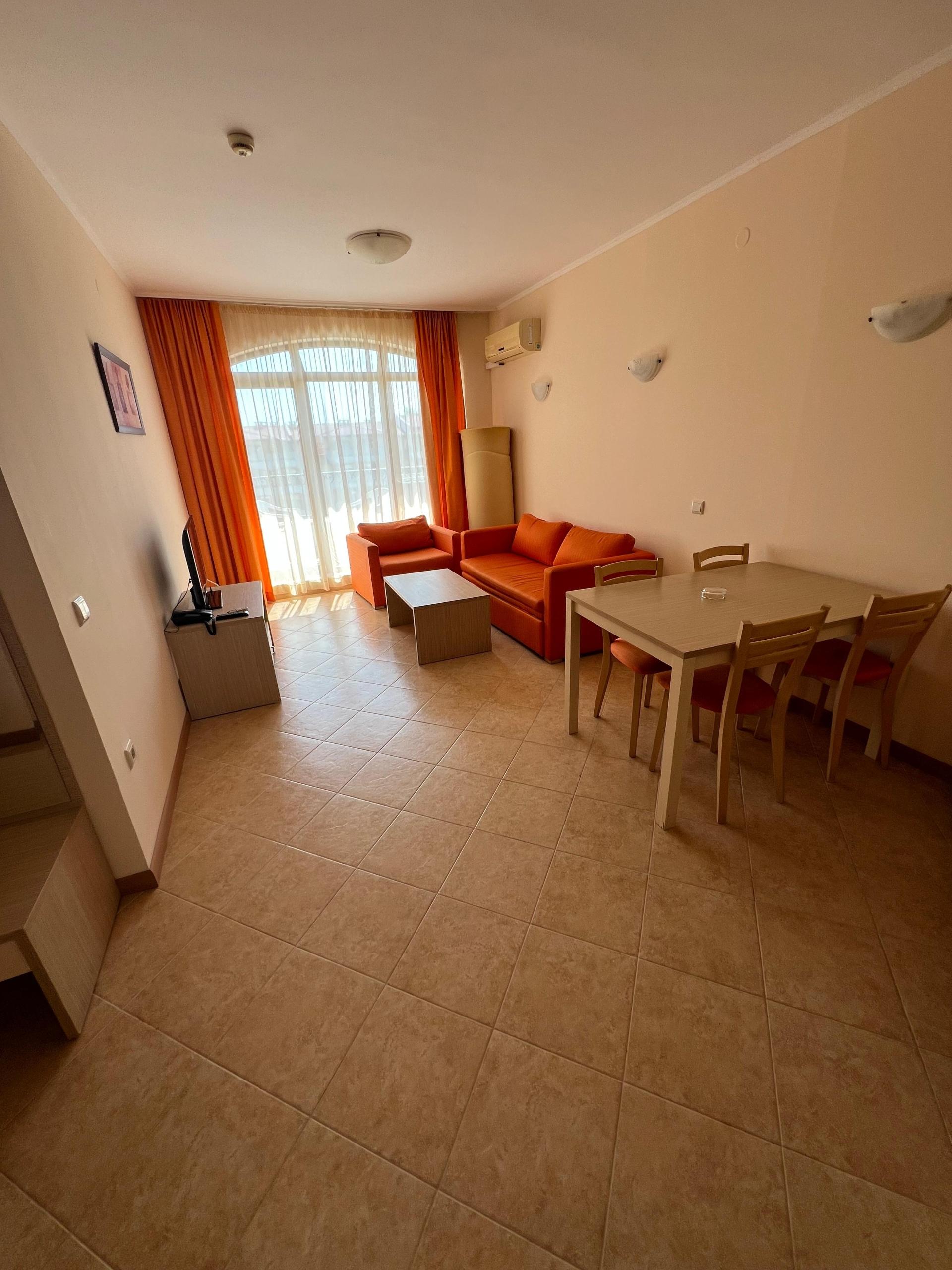Apartment with One Bedroom and Pool View Royal Sun, Sunny Beach — photo 11 of 15