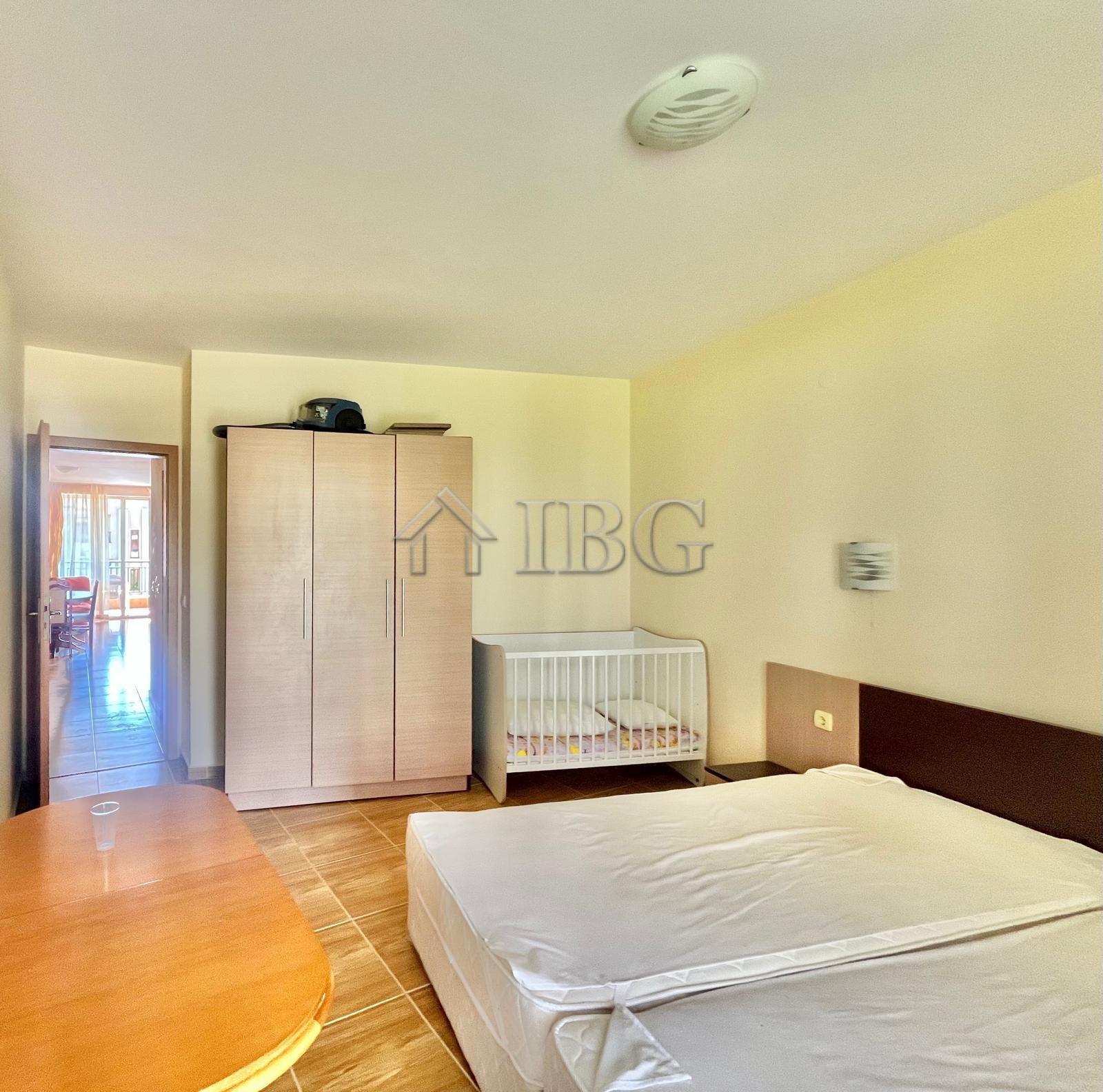 Spacious 2-Bedroom Apartment in Panorama Dreams, Sveti Vlas — photo 8 of 15
