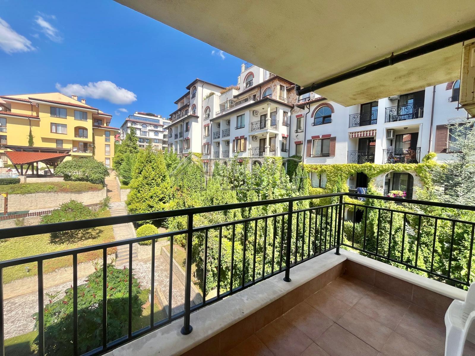 Spacious 2-Bedroom Apartment in Panorama Dreams, Sveti Vlas — Sveti Vlas