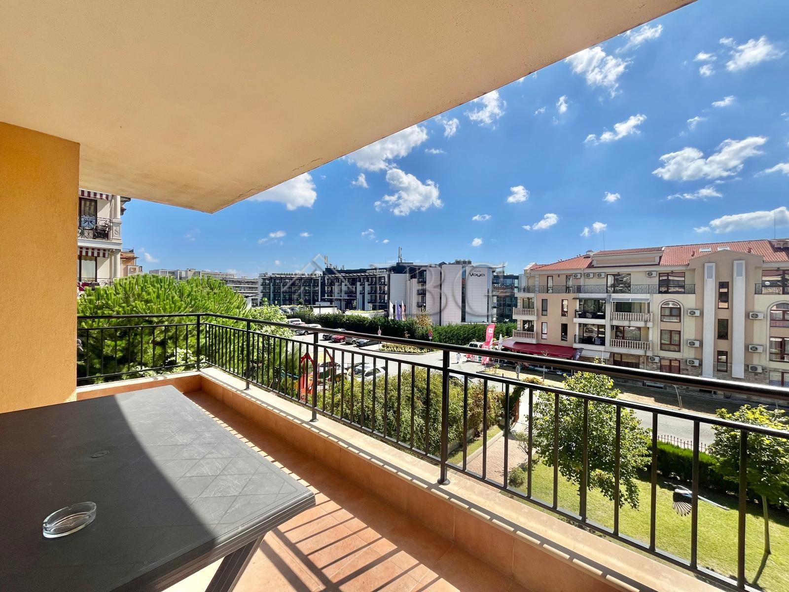 Spacious 2-Bedroom Apartment in Panorama Dreams, Sveti Vlas — photo 14 of 15