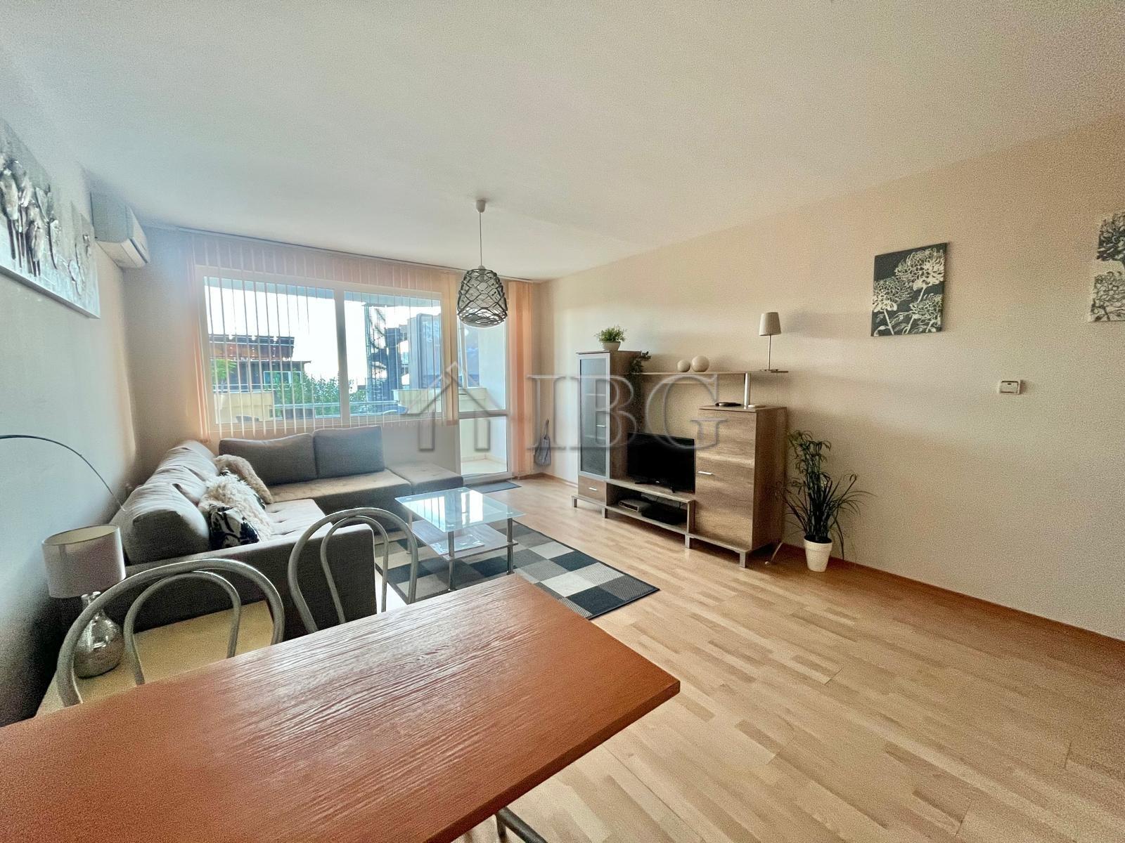 2-Bedroom Apartment with Partial Sea View, Sveti Vlas — photo 5 of 13
