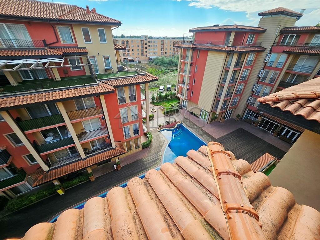 3-Bedroom Apartment with Big Terrace in Sunny View Central, Sunny Beach — main photo