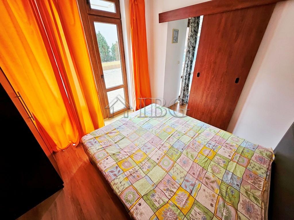 1-Bedroom Apartment with Pool View in Siana 4, Sveti Vlas — photo 11 of 13