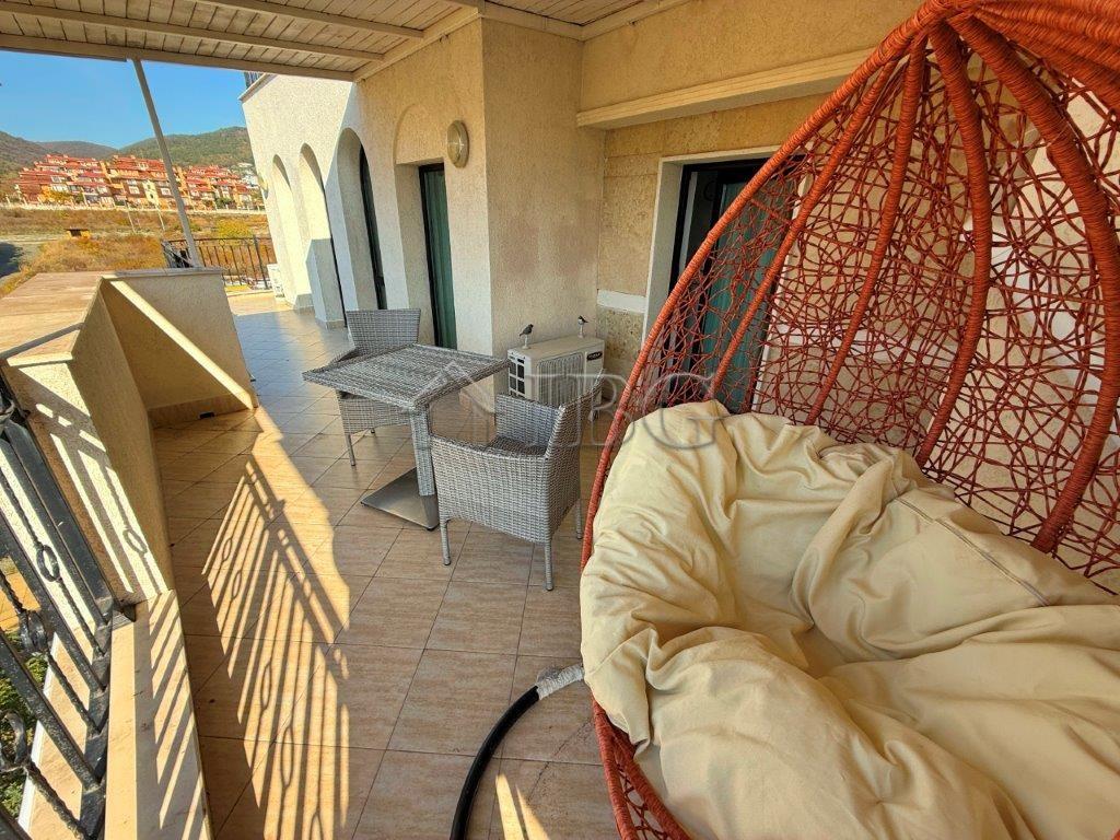 Apartment with 1 Bedroom (2 Rooms) + Big Terrace South Bay, Sveti Vlas — photo 3