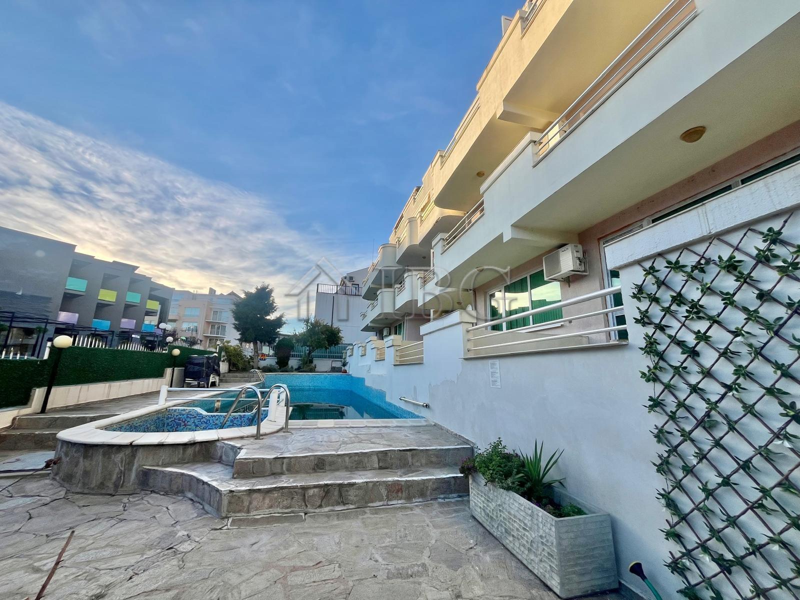 2-Bedroom Apartment with Partial Sea View, Sveti Vlas — photo 13 of 13