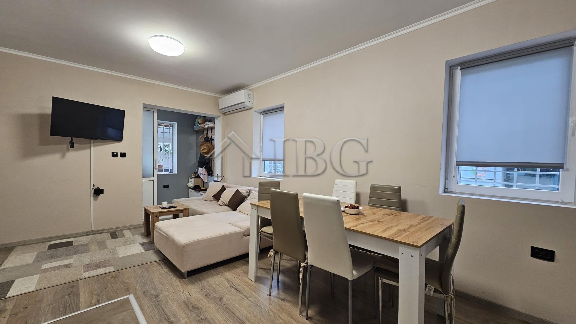 House with 3 bedroooms and yard 1,000 sq.m. Orizare, 15 km to the sea — photo 13 of 24