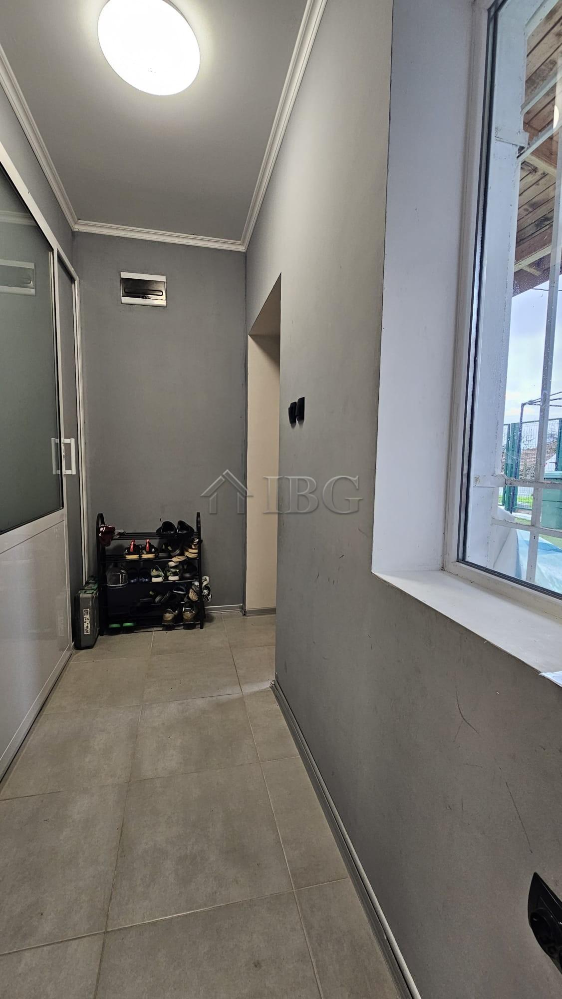 House with 3 bedroooms and yard 1,000 sq.m. Orizare, 15 km to the sea — photo 16 of 24